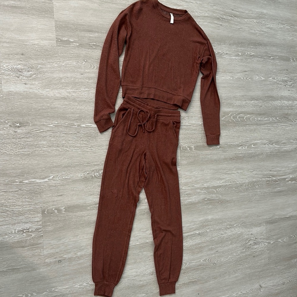 Formica lounge 2pc set xsmall NWOT